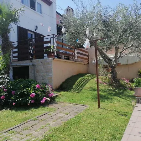 With Parking Space Dajla, Novigrad - 6935 Apartman *