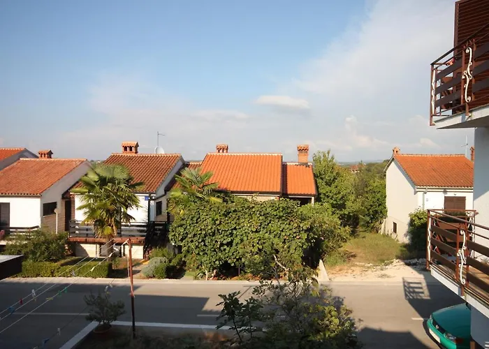Lejlighed With Parking Space Dajla, Novigrad - 6935 *